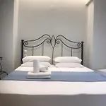 Nikiti, Four Seasons House