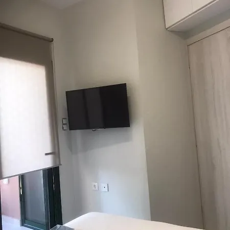 Nikiti, Four Seasons House * Nikiti (Sithonia)
